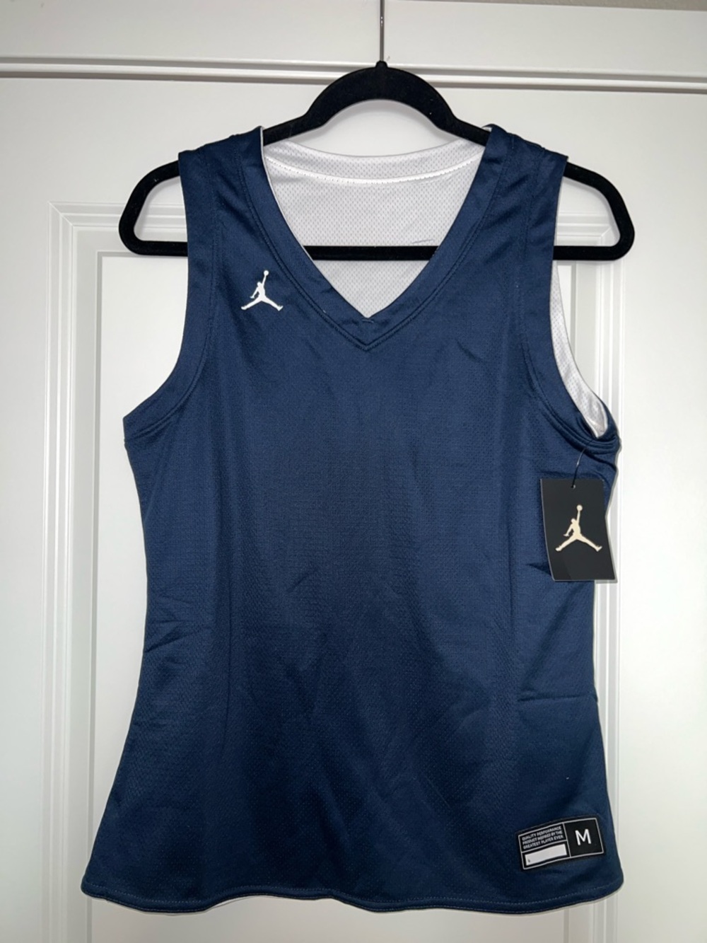 Jordan Women’s Reversible Navy/White Basketball Jersey Size M NWT